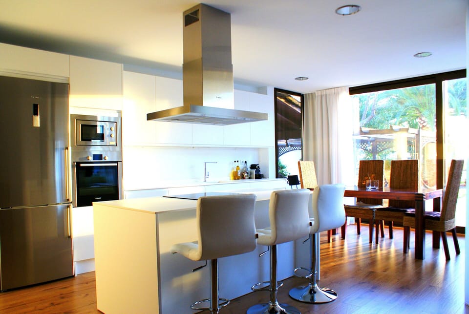 Bright kitchen