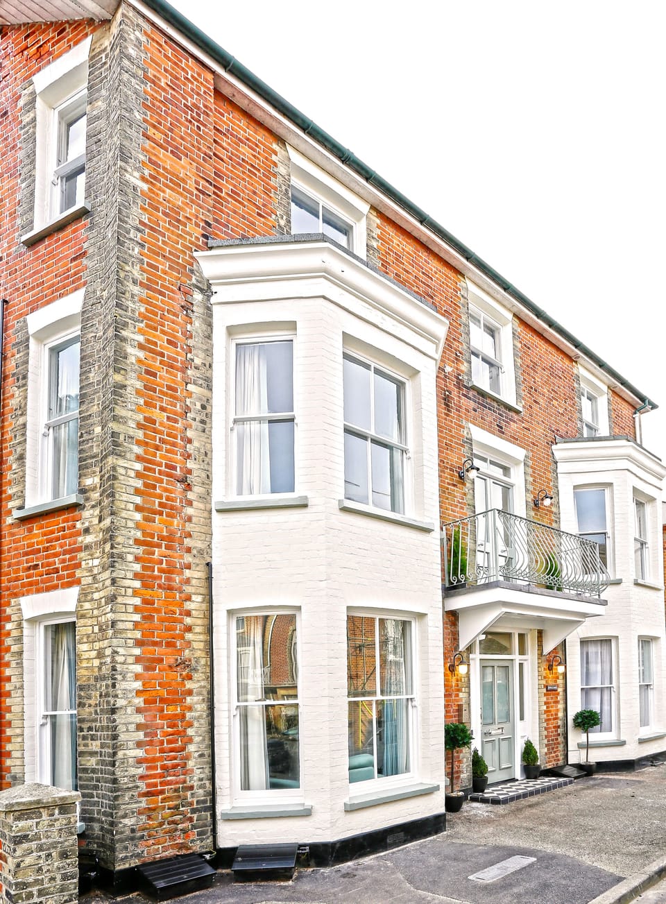 Suffolk House