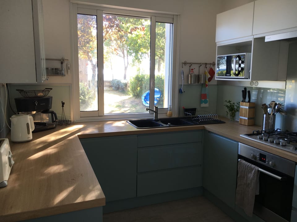 Kitchen 1
