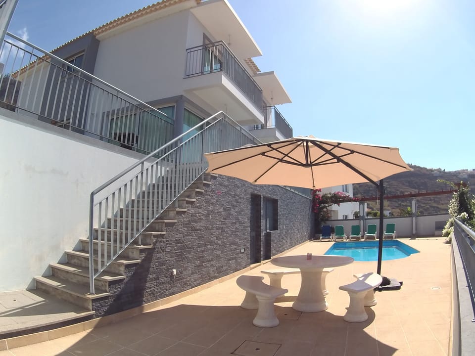 Barbecue/pool area.