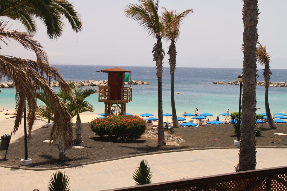 Towards the beach