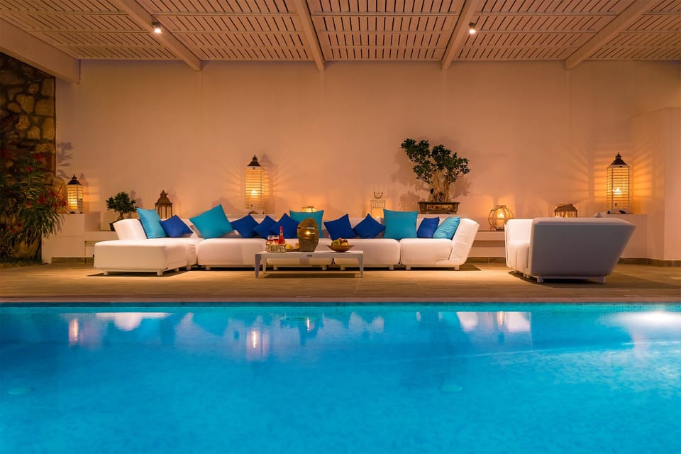 Stunning outside dining and entertaining area