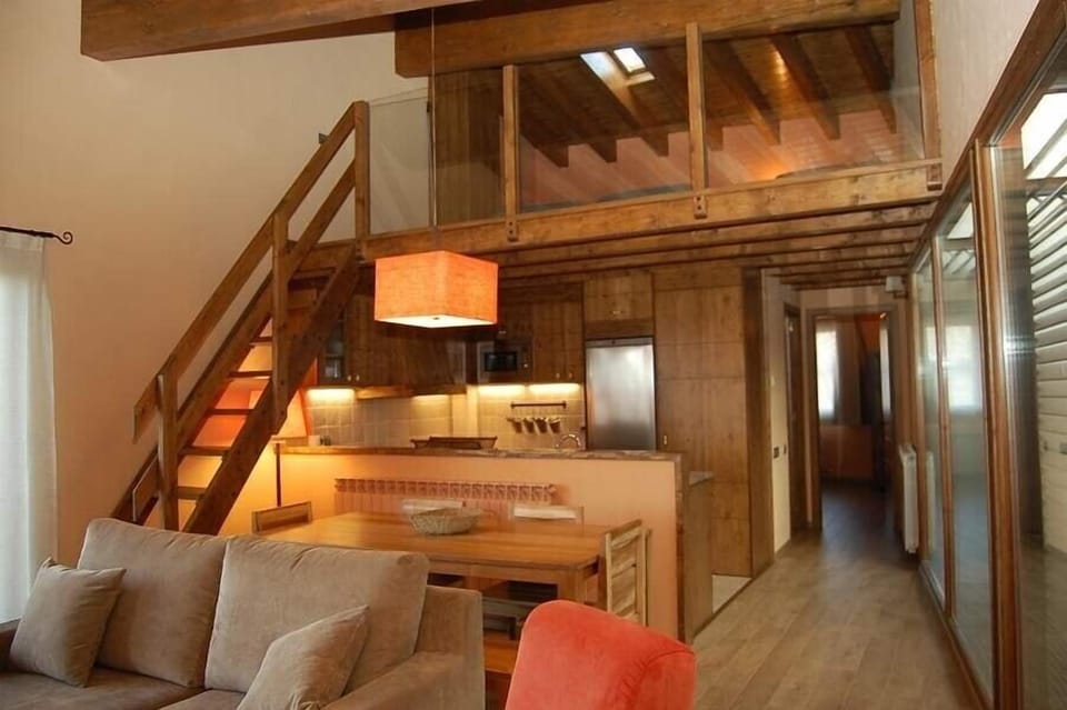 The open kitchen - the loft on top