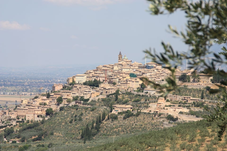 nearby Trevi