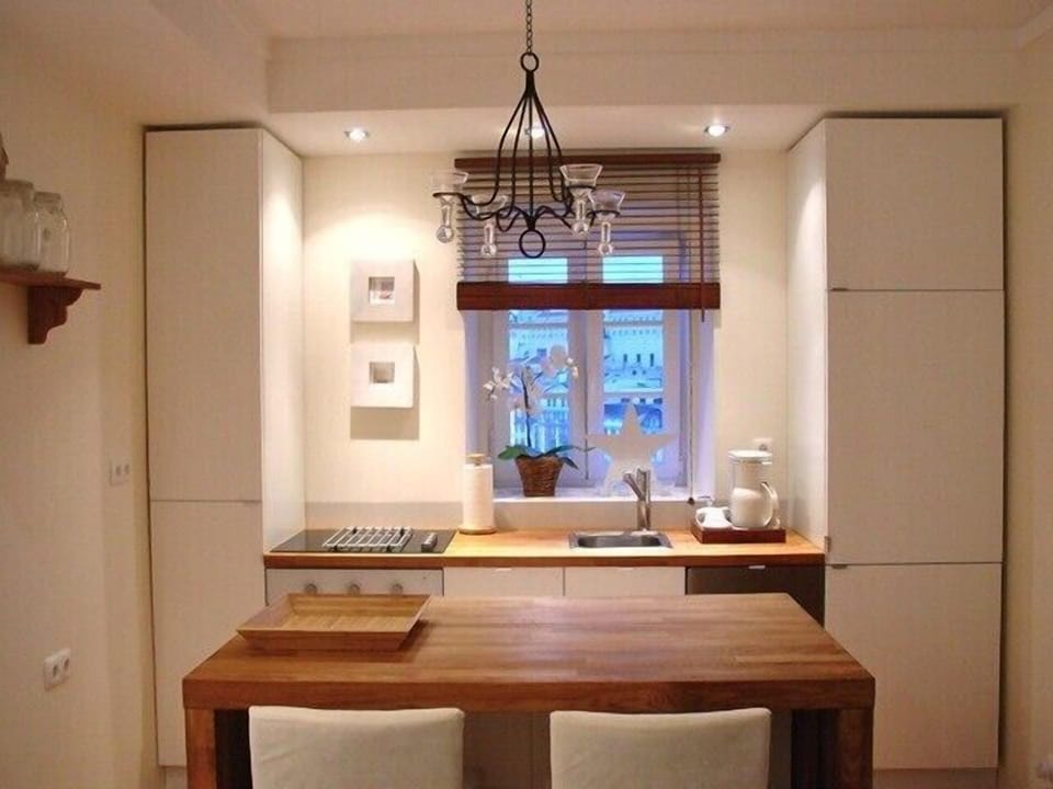 Modern and fully equiped kitchen offers it all