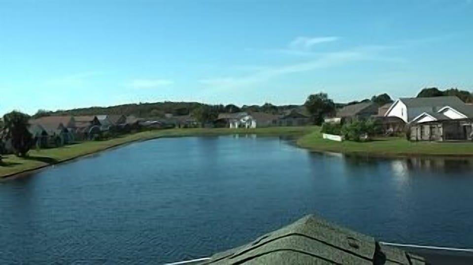 Roof top view of the rear view over the lake!