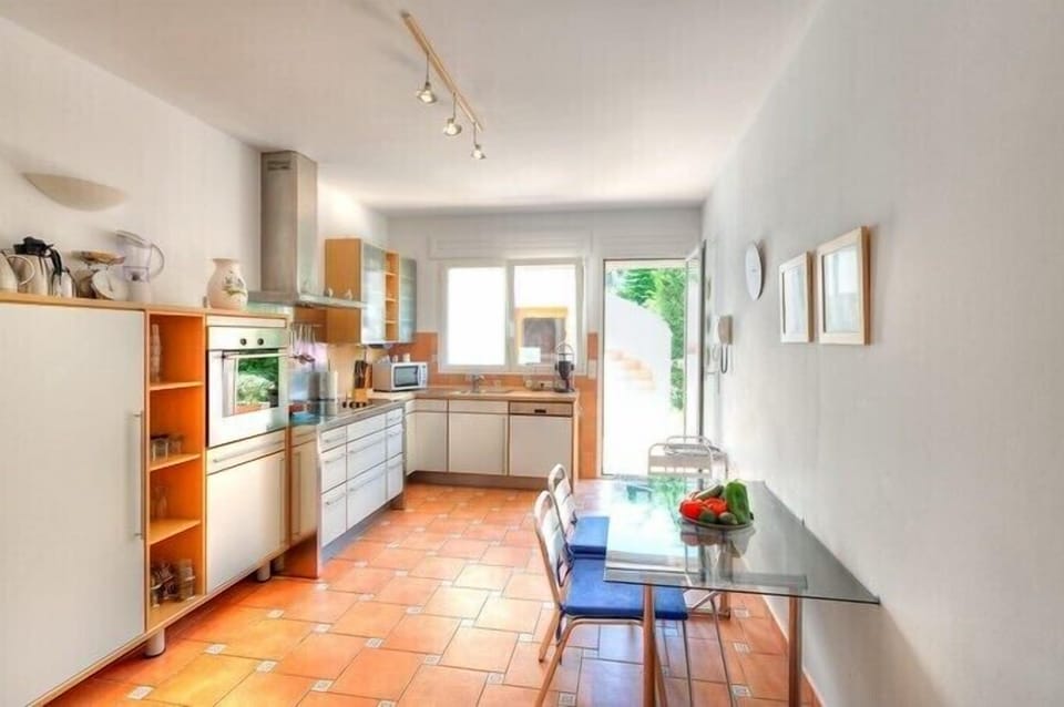 The professionally well equipped Kitchen