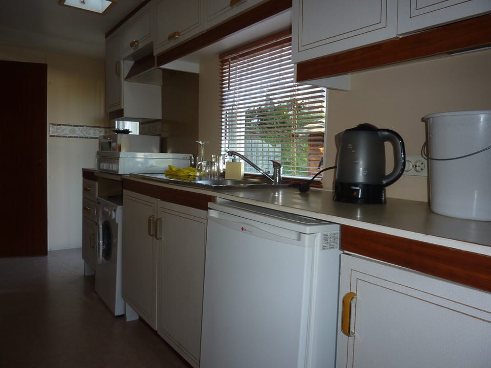 Kitchen dept.