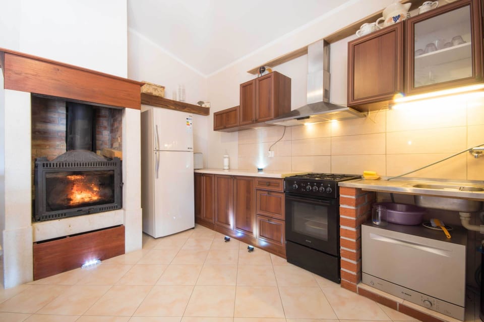 The kitchen - modern and fully equipped
