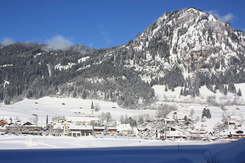 Snow and ski sports