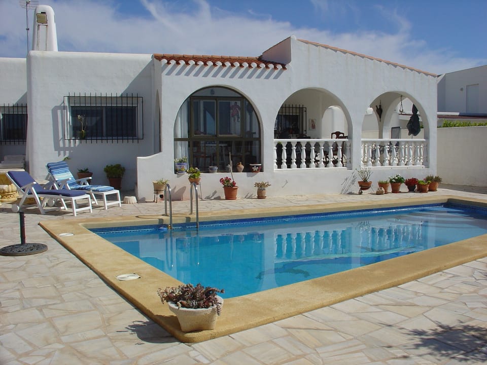 pool area