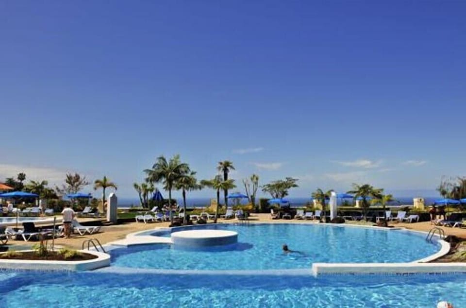 Hotel's poolscape