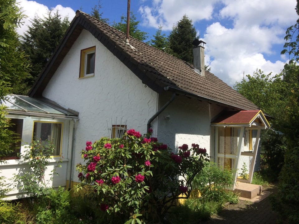 Holiday home with sauna in the Bergisches Land near Cologne, sleeps 6...