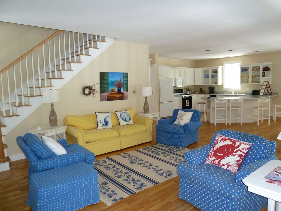 open living room to kitchen space