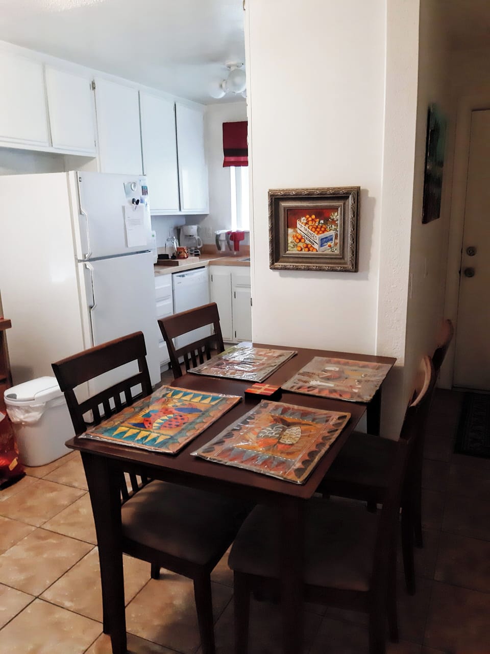 Dining room area can seat up to 6, but 4 as standard.