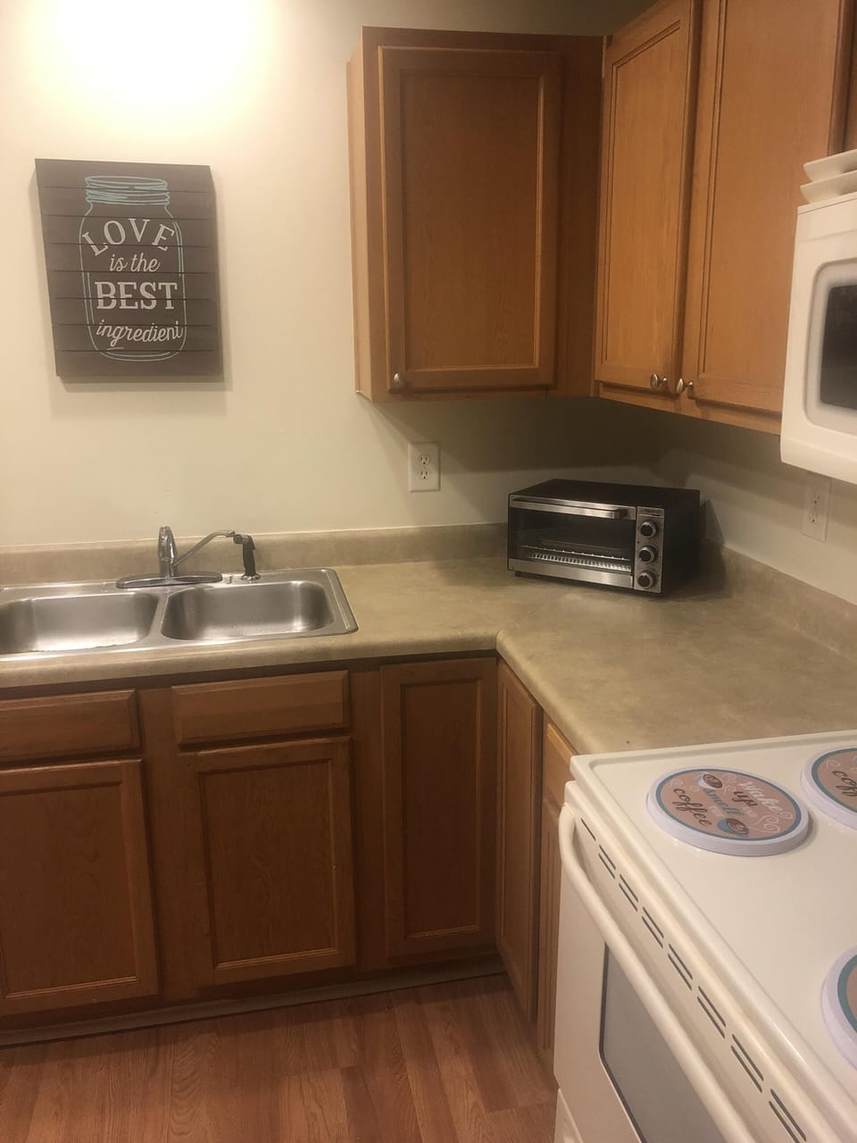 Kitchen unit 1