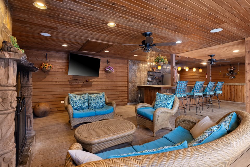 Summer room