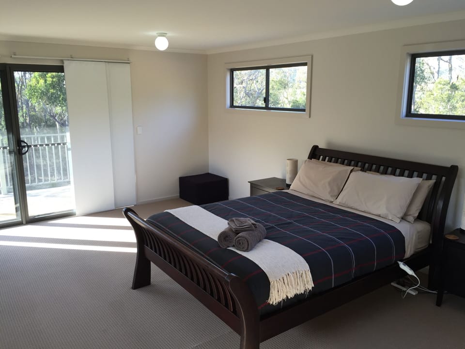 Main bedroom - upstairs retreat