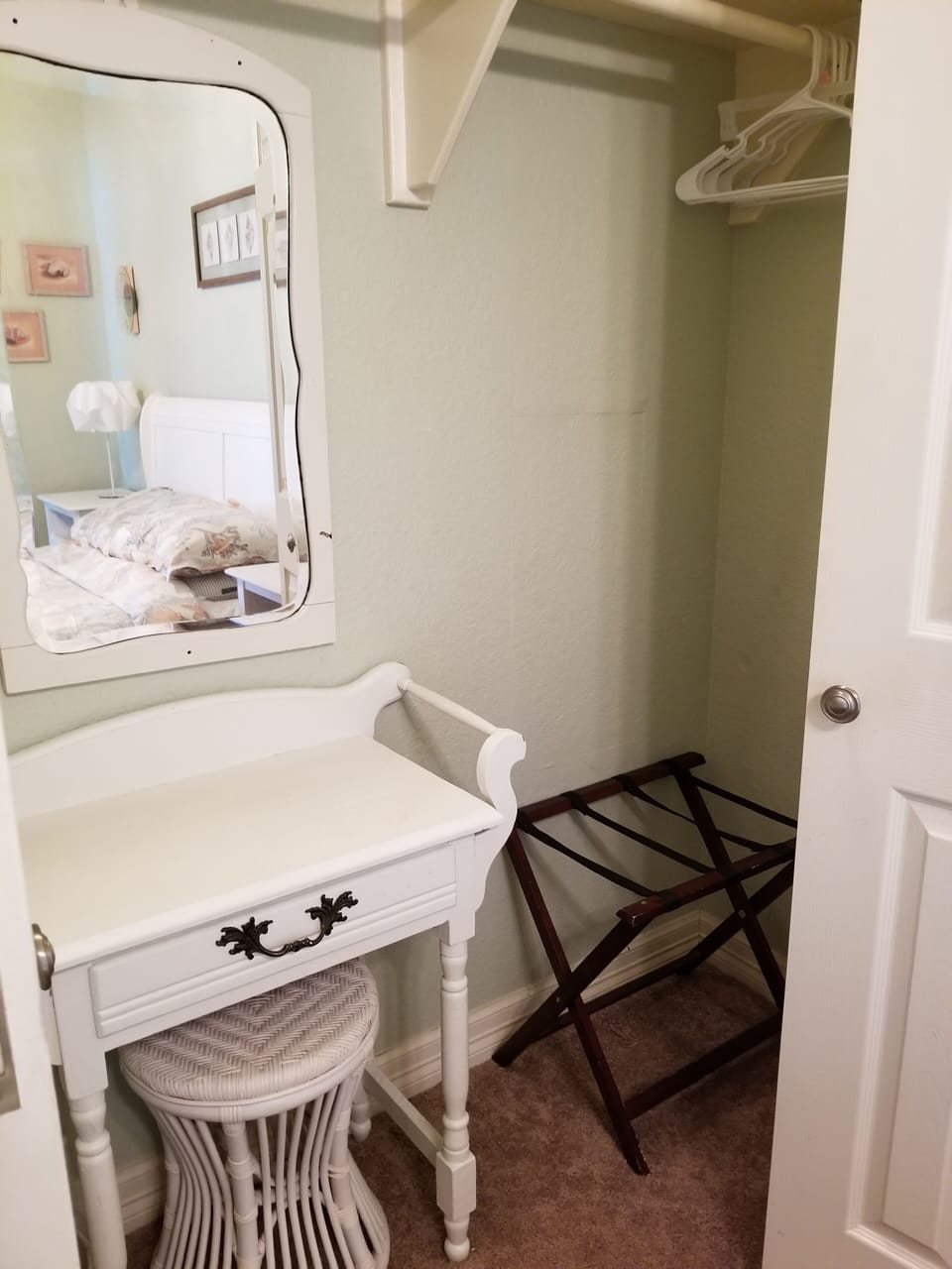 Bedroom 2 Vanity and stool. 