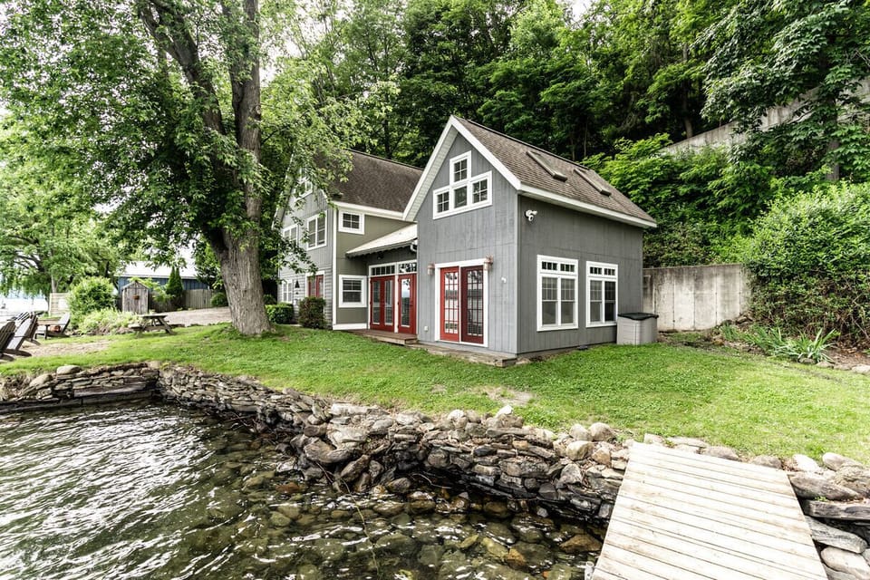 Welcome to O'Cottage, with 150+ feet of private lake frontage.
