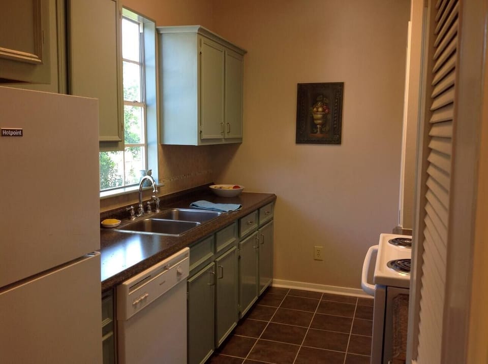 Fully-supplied galley kitchen.  Just bring groceries!