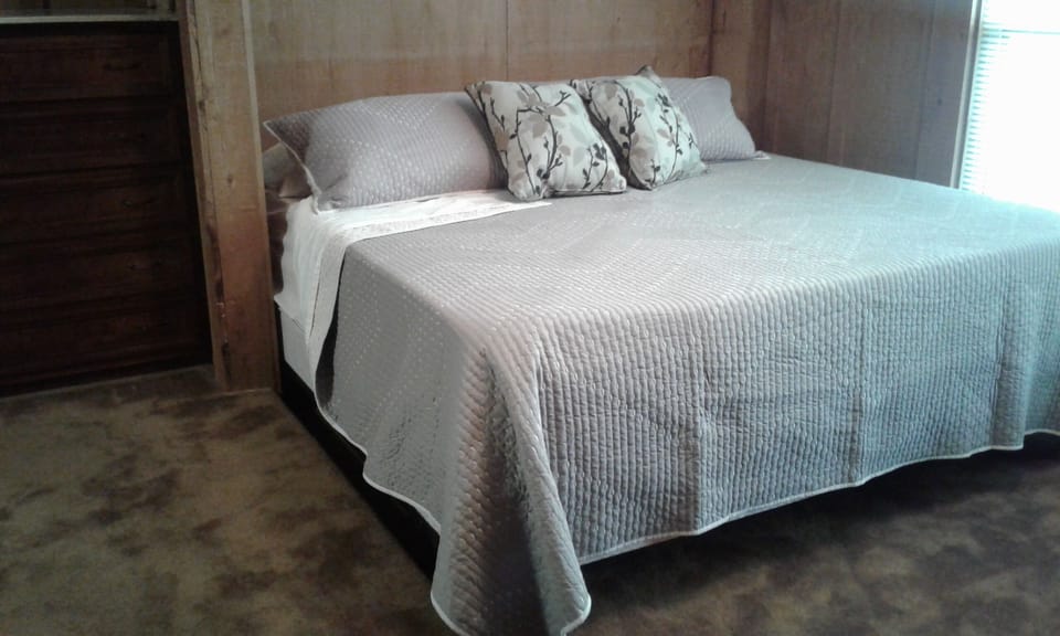 King size bed in Master bedroom