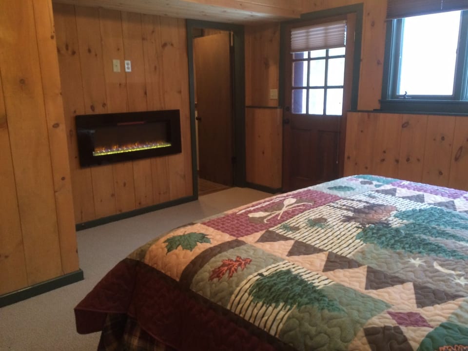 Master BR Fire Place
