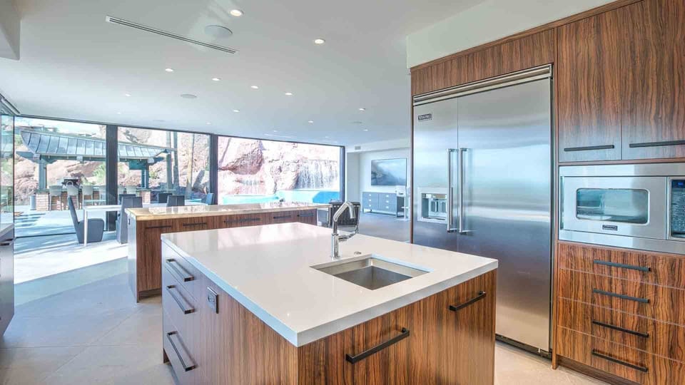 Large kitchen w/ plenty of cook space for an incredible dining experience
