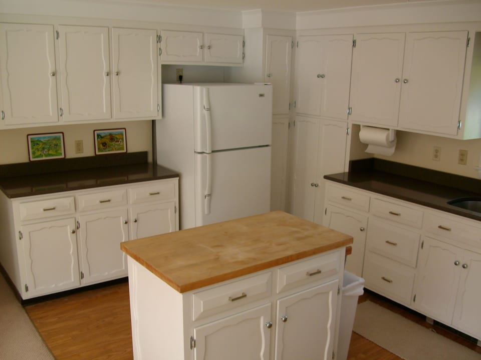 Fully-equipt kitchen, ready for your family recipes...or one from our library