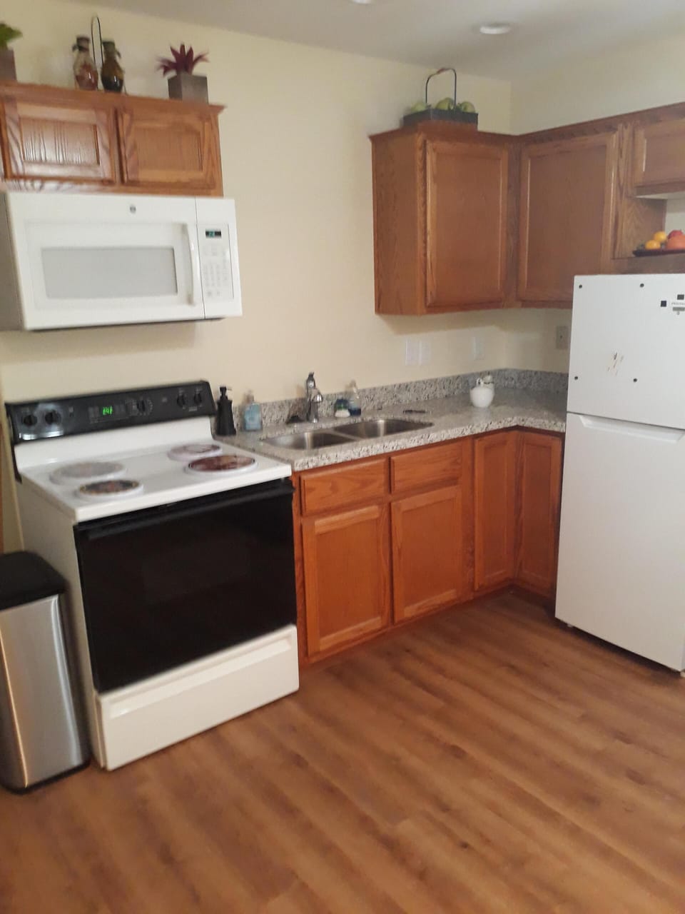 new granite counter top.