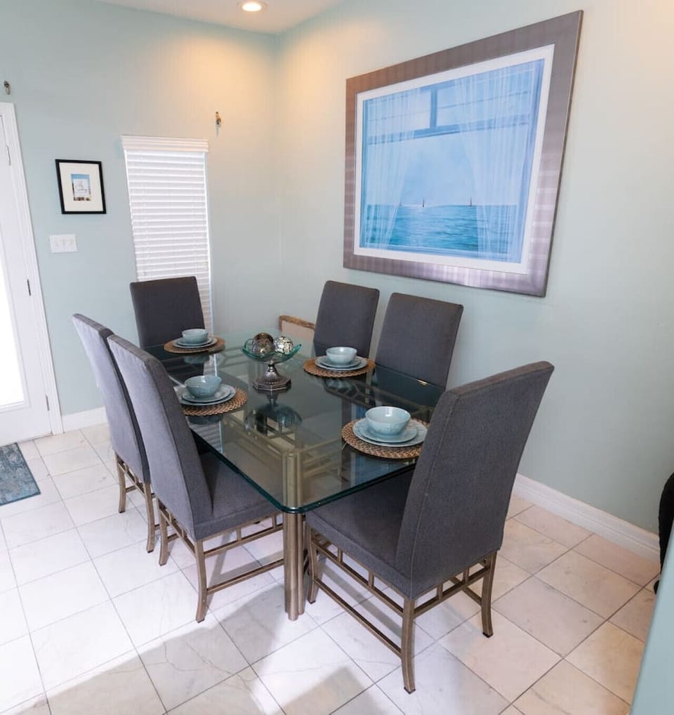 Dining Table for 6