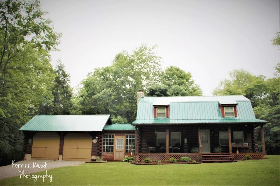 Enjoy staying at the cabin 
A peaceful getaway 