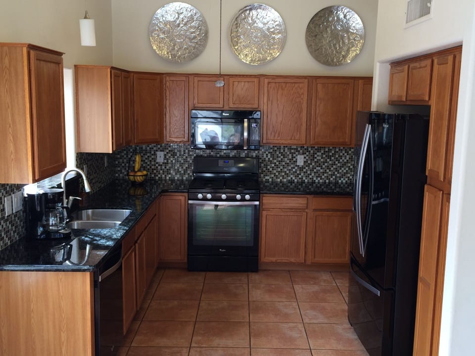 Wonderful kitchen with gas range and all high end applicances