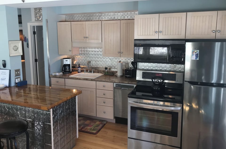 Kitchen with Bar Area