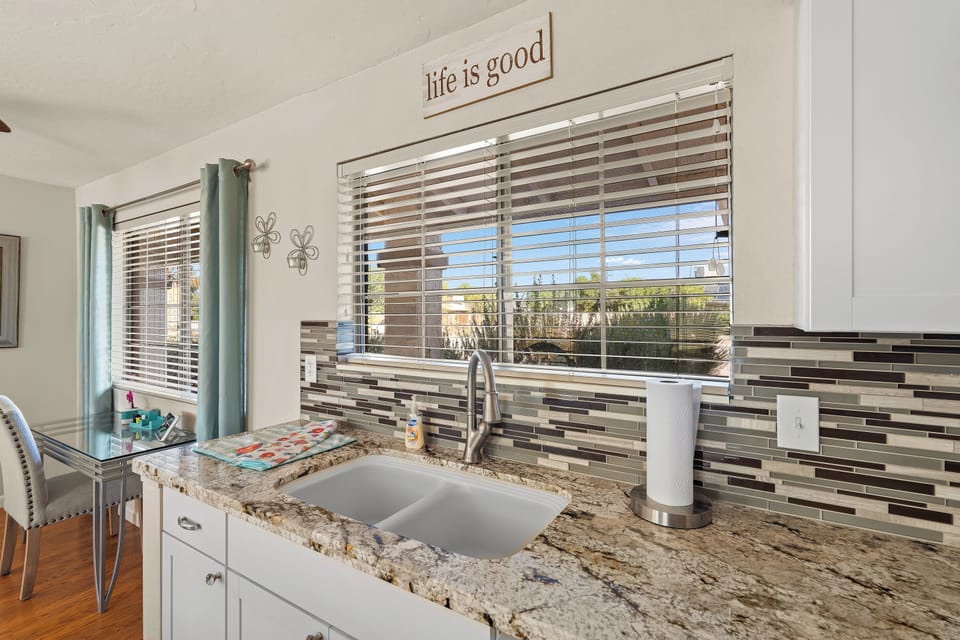 Open kitchen
