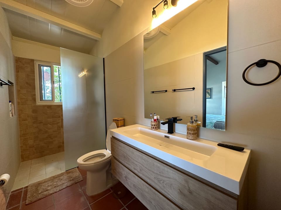 Bathroom Bedroom 1