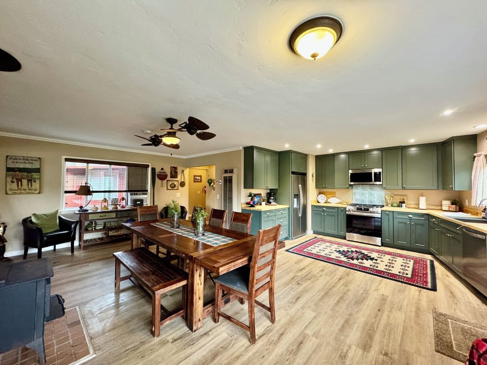 Kitchen and dining area
