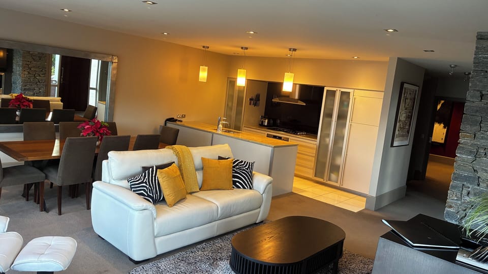 Living area upon entry to apartment