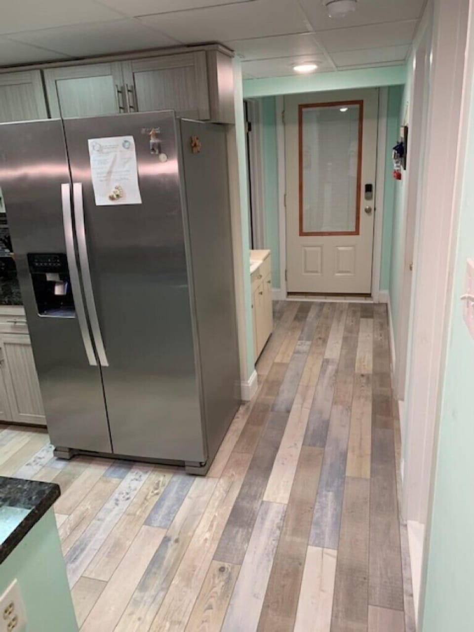 Entrance hallway pic with new (2021) laminate flooring
