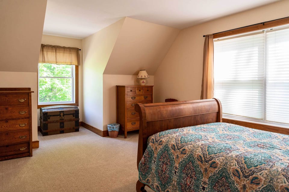 3rd Bedroom | Double Bed