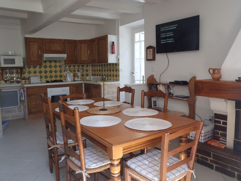 A great place to dine or watch the chef