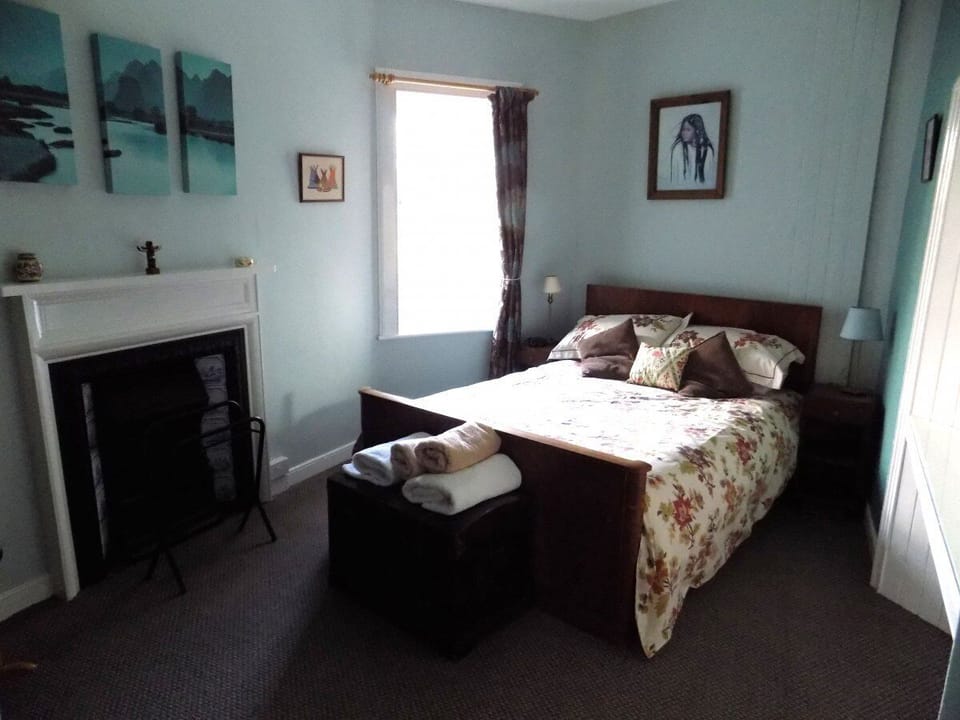 Turret bedroom with standard double bed