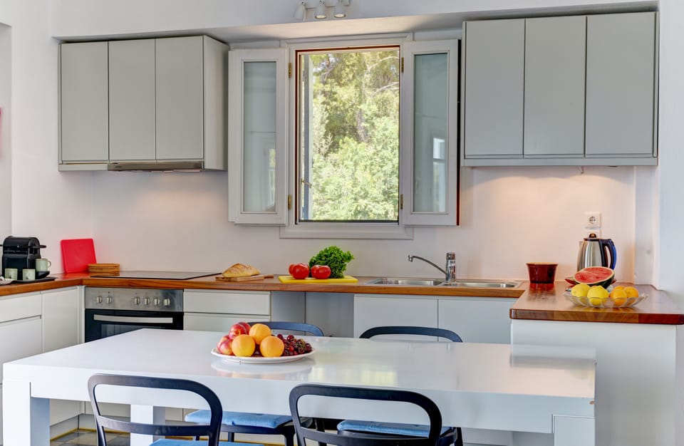 Kitchen area.