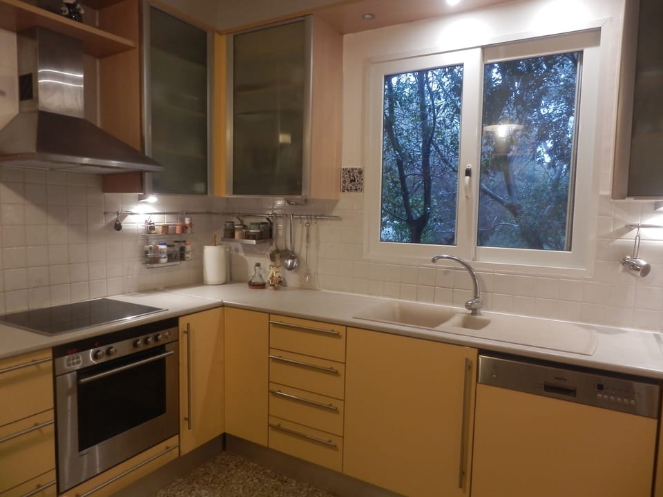 Ground floor - Kitchen window with view to the back garden