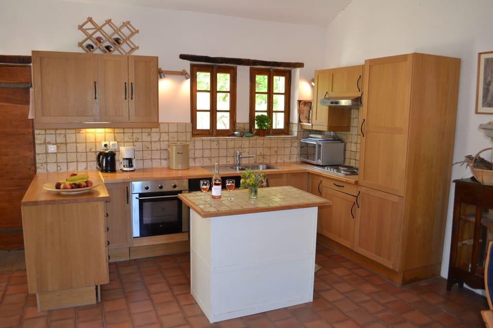Kitchen area