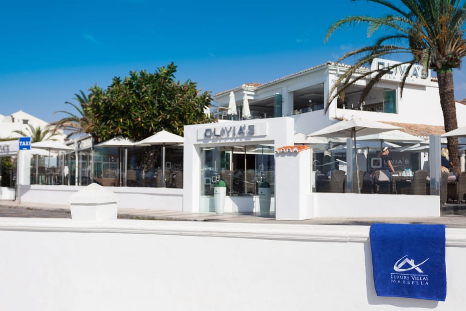 Olivias, Elliot Wrights restaurant on your door step.