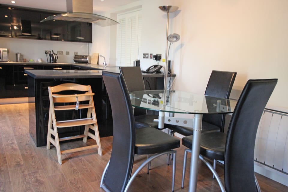 Open plan dining