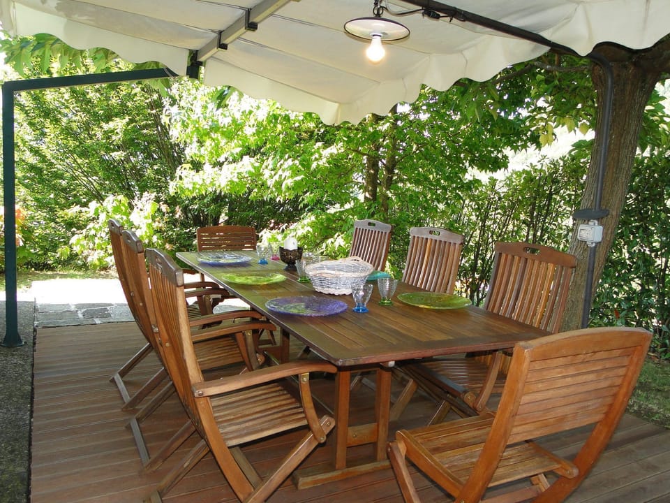Dine al fresco