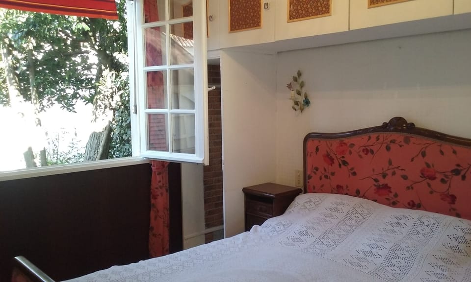 Bedroom N°1 (Window side)
27.02.2019