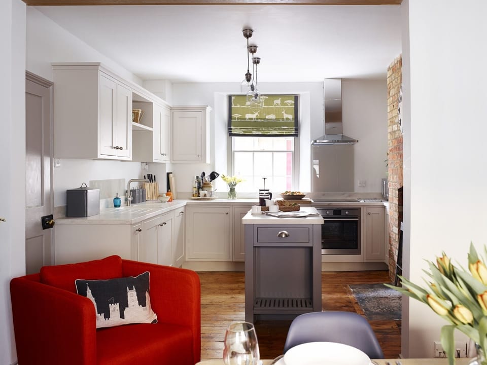 Kitchen with feature boiling hot water tap, compactor and all usual appliances